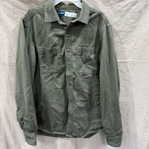 Old Navy women’s size small classic button-down long sleeve shirt in olive green